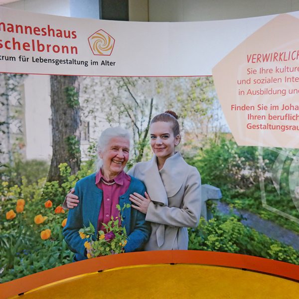 Kaundvau Portfolio Werbemittel Johanneshaus Öschelbronn Messestand