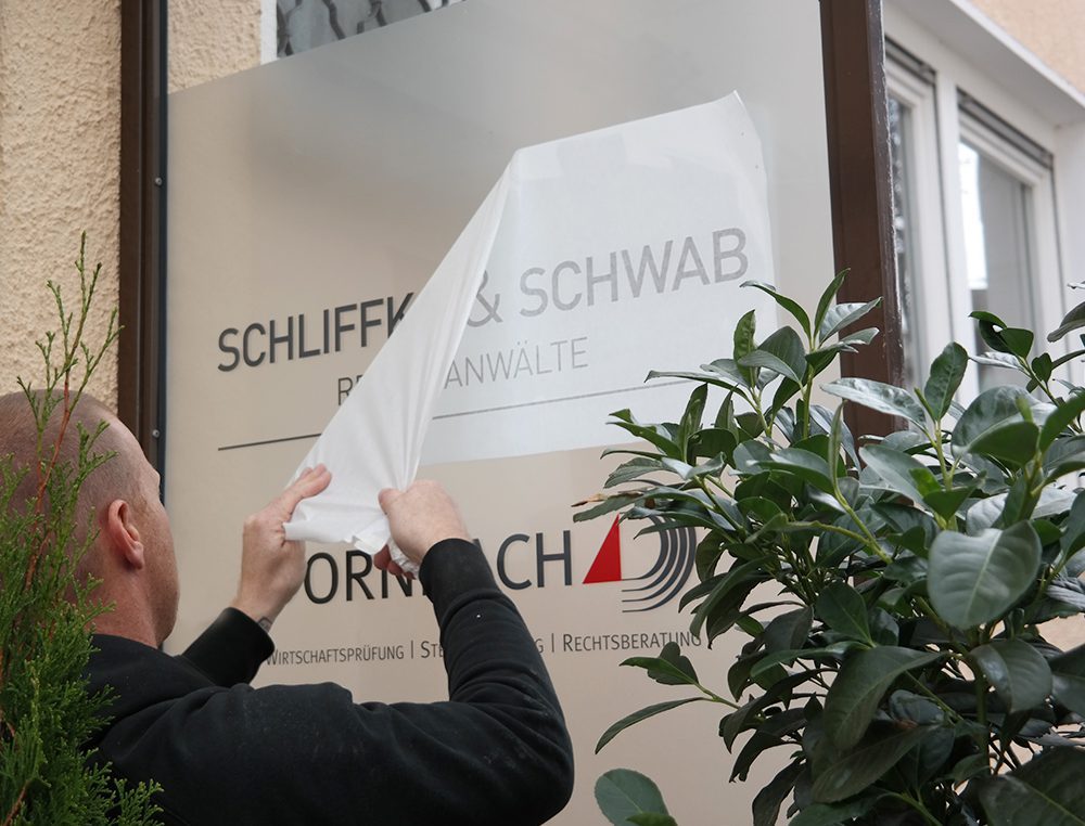 kaundvau- Schliffka & Schwab Beklebung